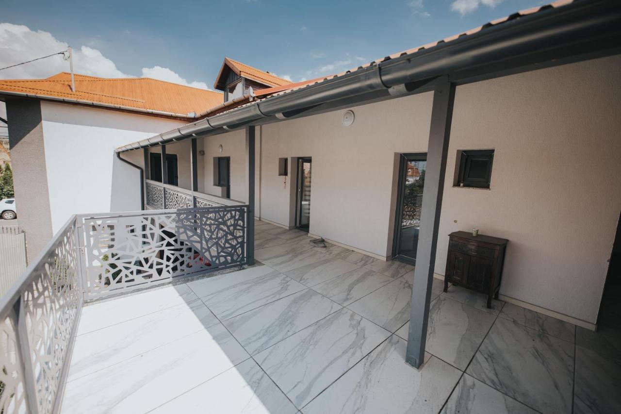 Endlich Zuhause Hotell Sibiu Exteriör bild