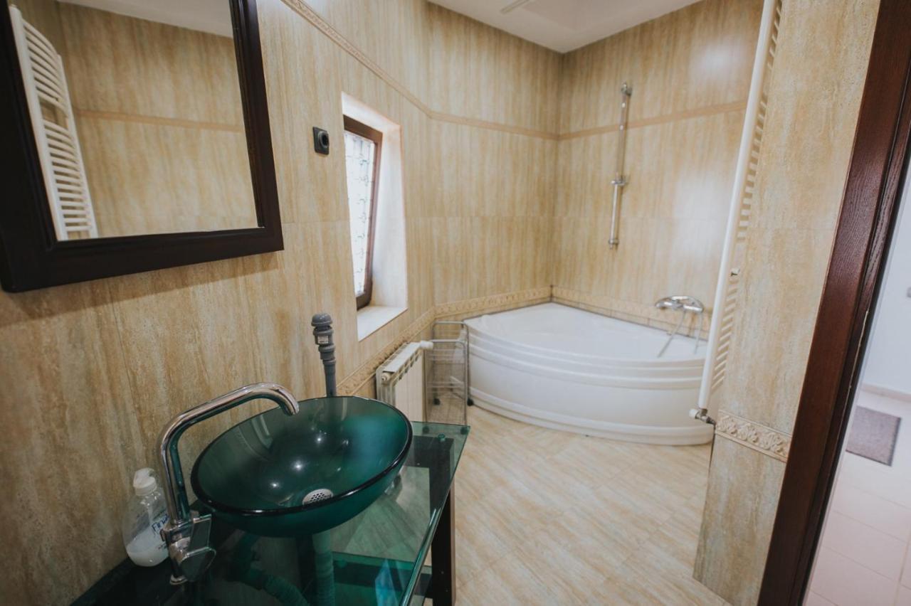 Endlich Zuhause Hotell Sibiu Exteriör bild