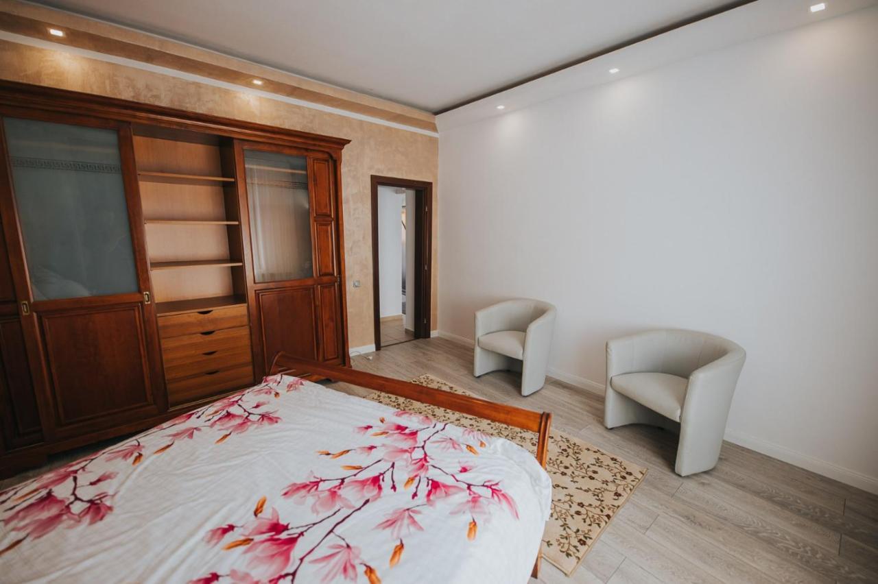 Endlich Zuhause Hotell Sibiu Exteriör bild