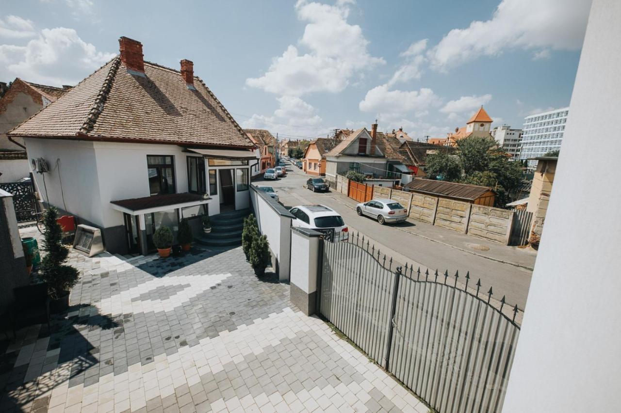 Endlich Zuhause Hotell Sibiu Exteriör bild